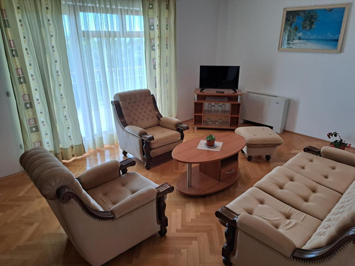 Apartment With Splendid Sea View Trogir Ngoại thất bức ảnh
