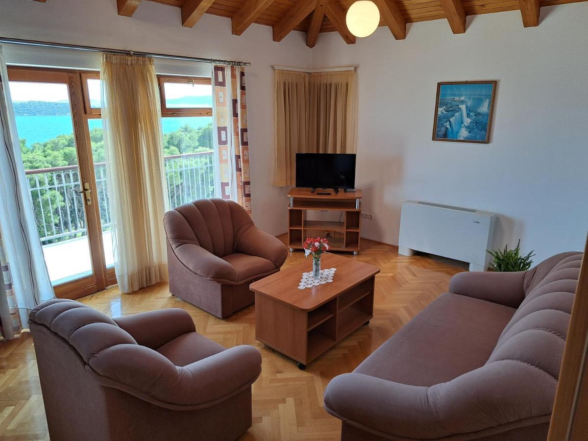 Apartment With Splendid Sea View Trogir Ngoại thất bức ảnh