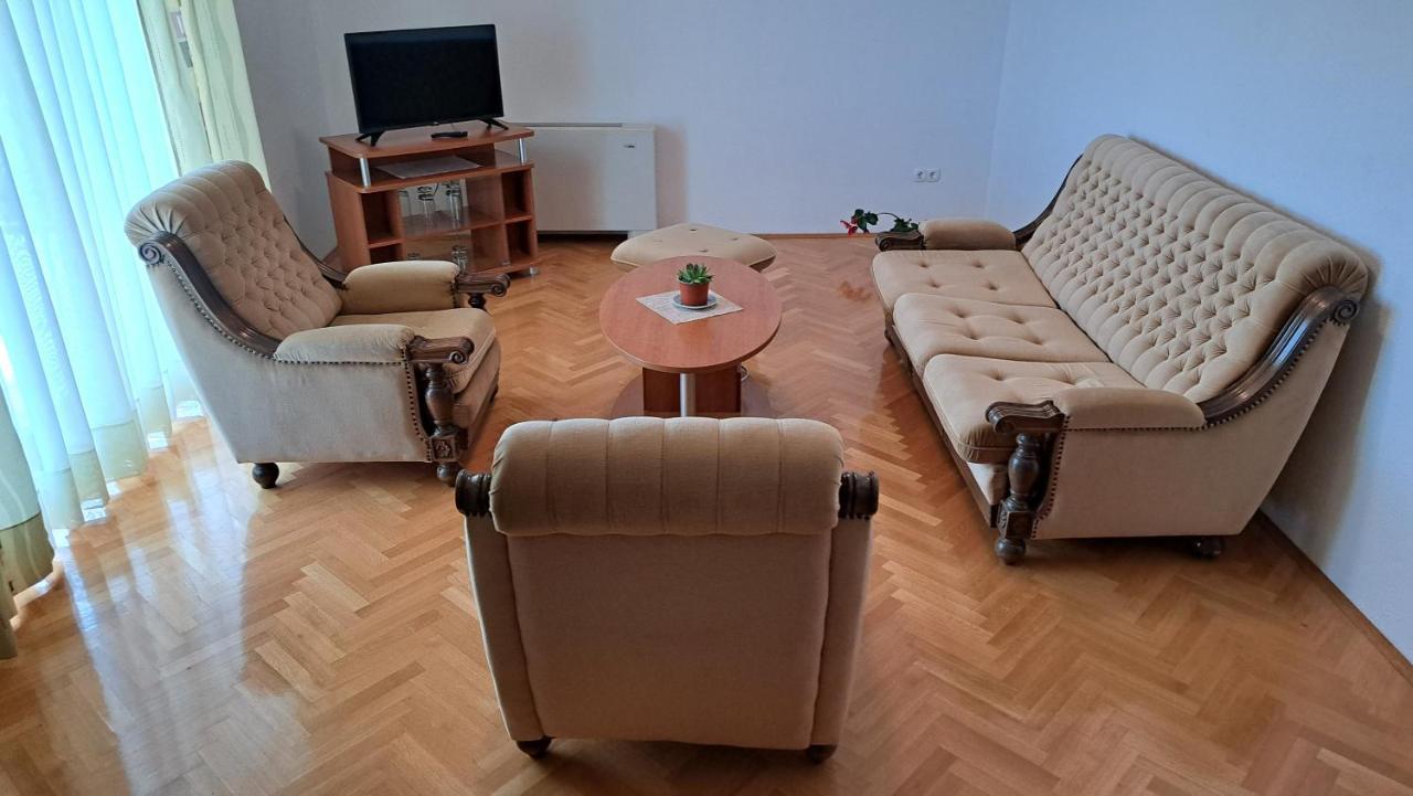 Apartment With Splendid Sea View Trogir Ngoại thất bức ảnh