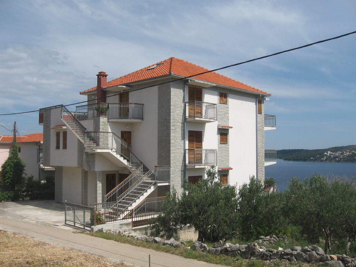 Apartment With Splendid Sea View Trogir Ngoại thất bức ảnh