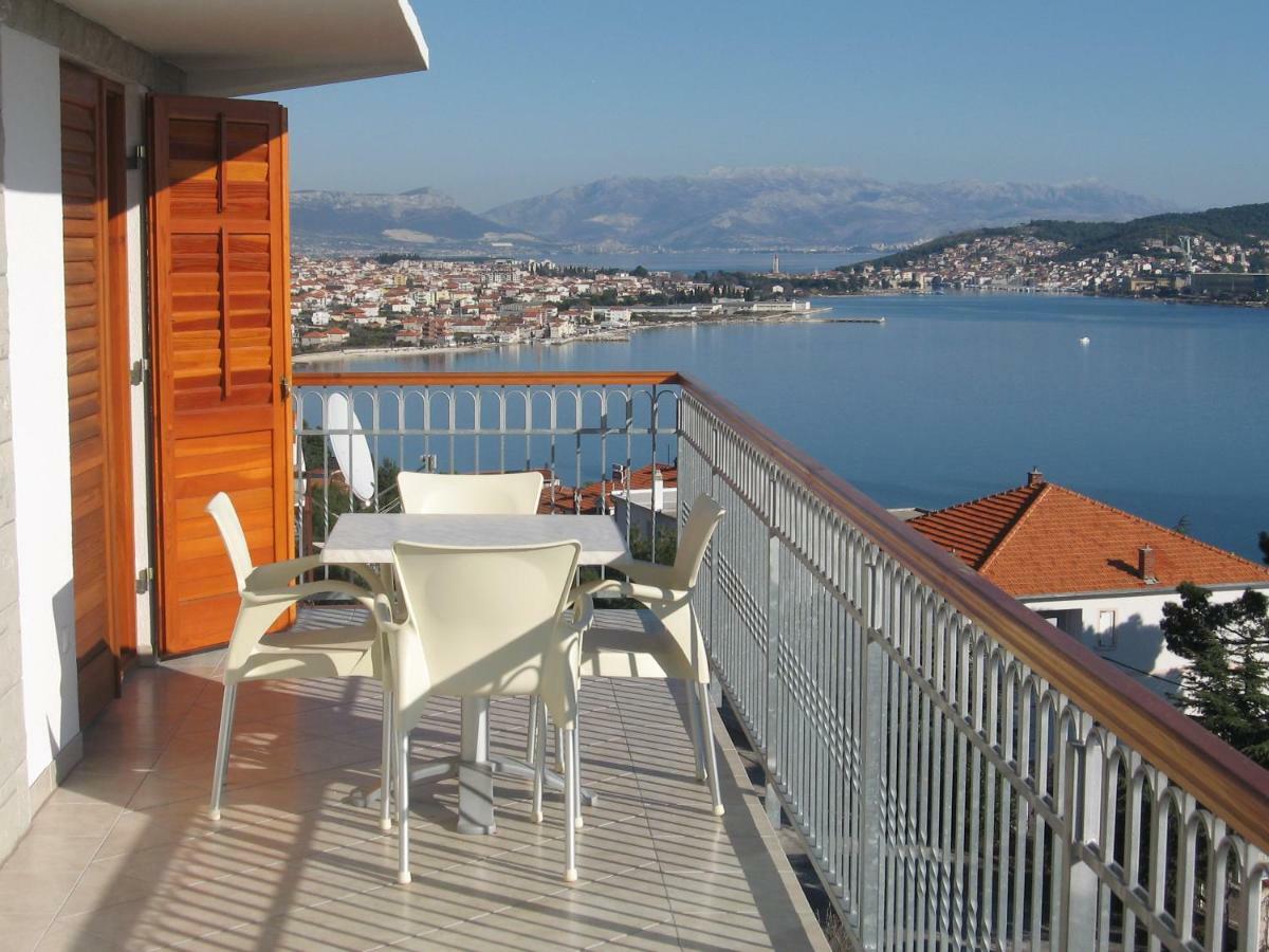 Apartment With Splendid Sea View Trogir Ngoại thất bức ảnh