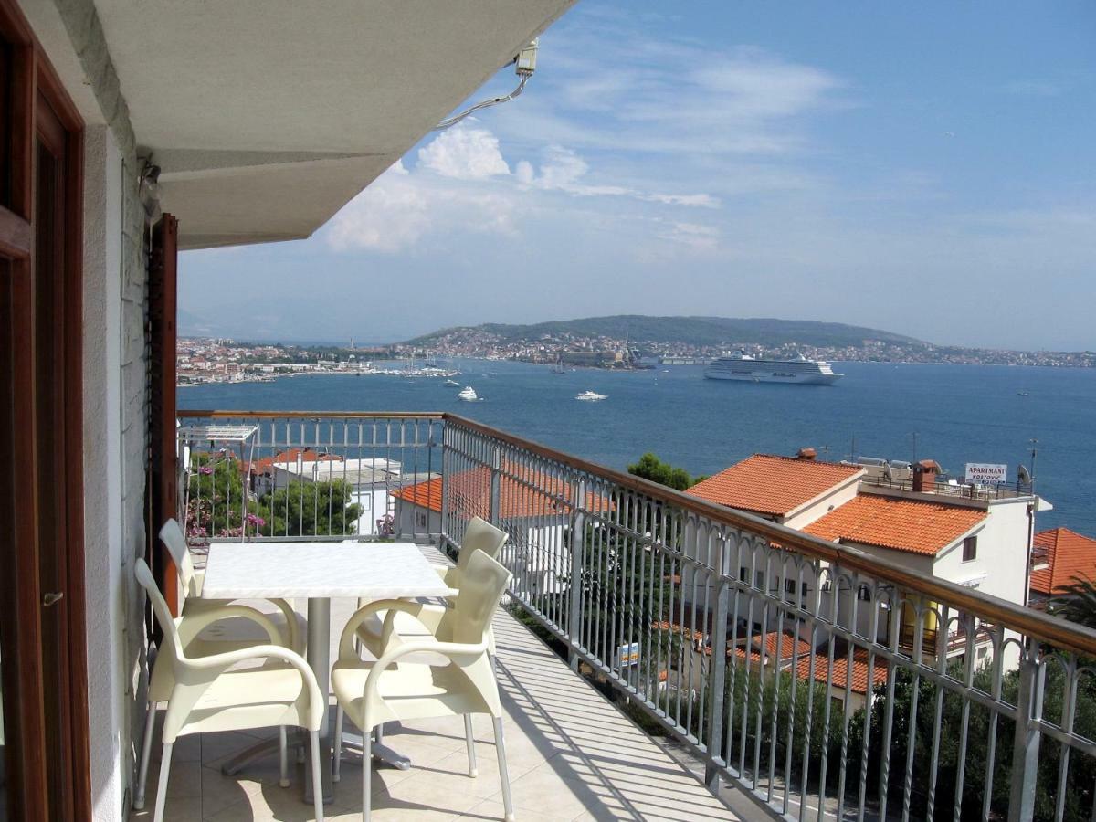 Apartment With Splendid Sea View Trogir Ngoại thất bức ảnh