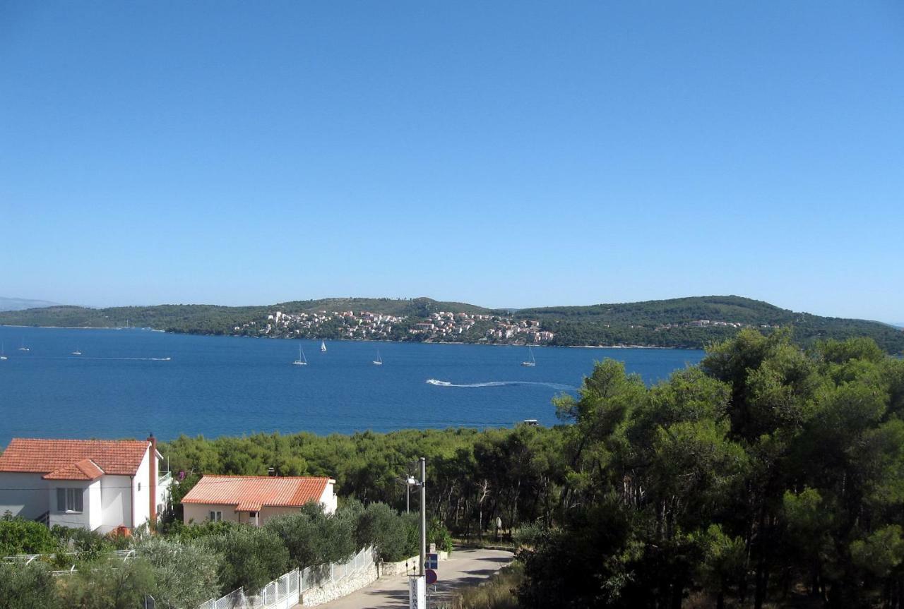 Apartment With Splendid Sea View Trogir Ngoại thất bức ảnh