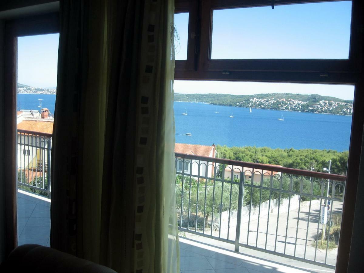 Apartment With Splendid Sea View Trogir Ngoại thất bức ảnh